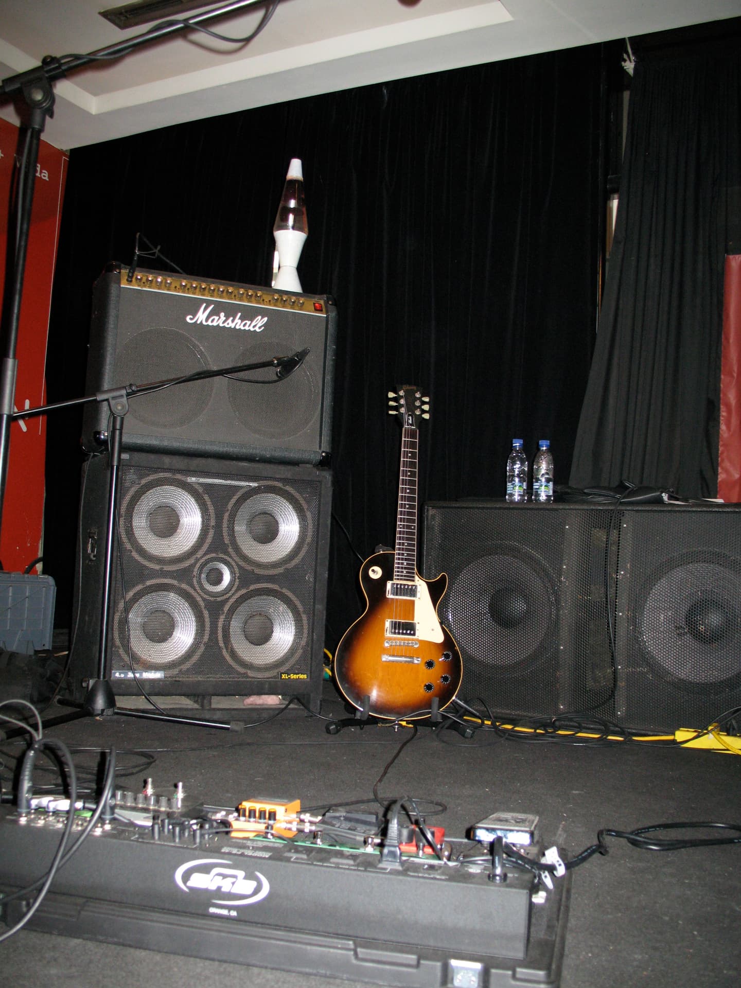 Guitar and amps on stage before the show